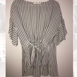 Versona tie shirt gray and white stripes